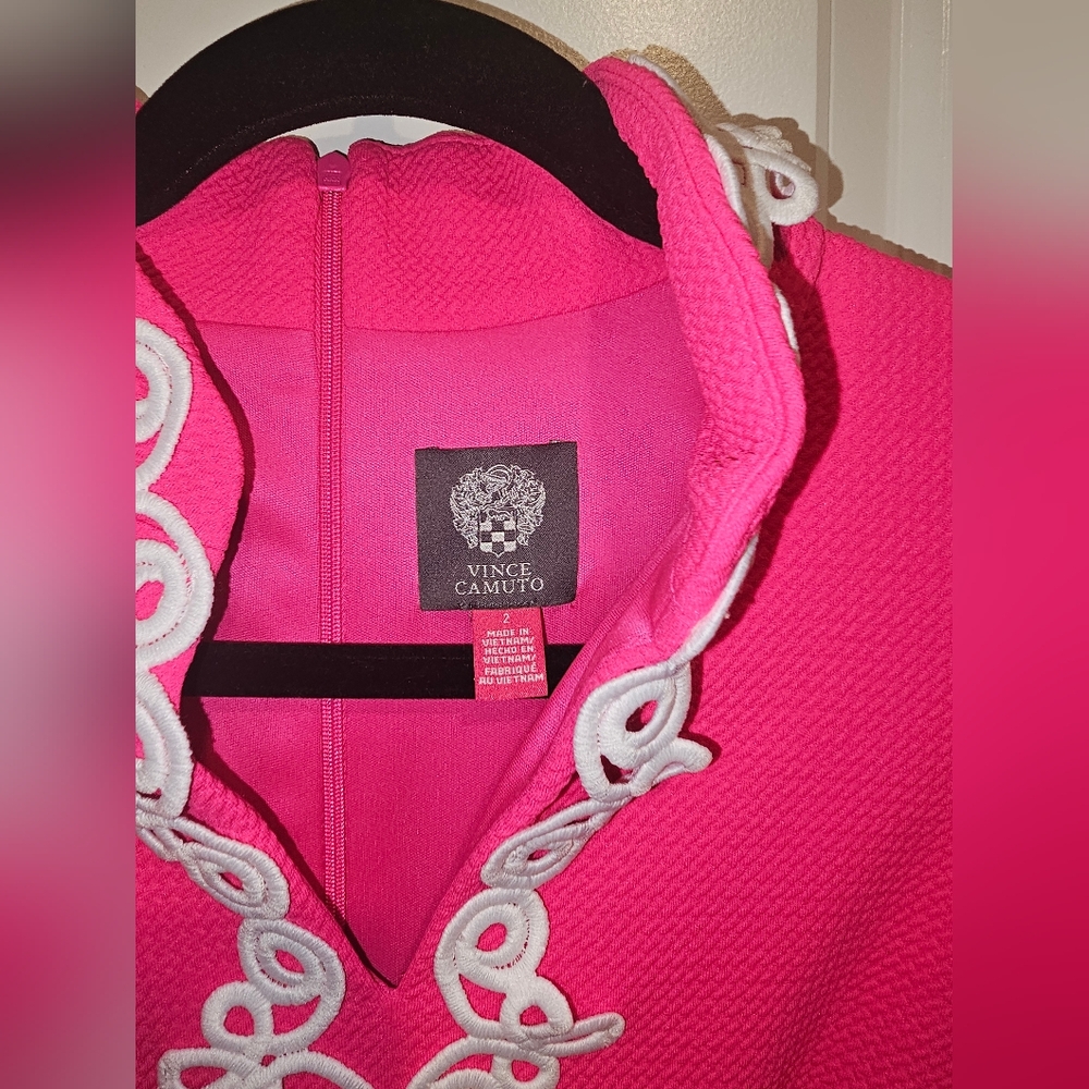 VINCE CAMUTO WOMEN V NECK PINK DRESS SIZE 2